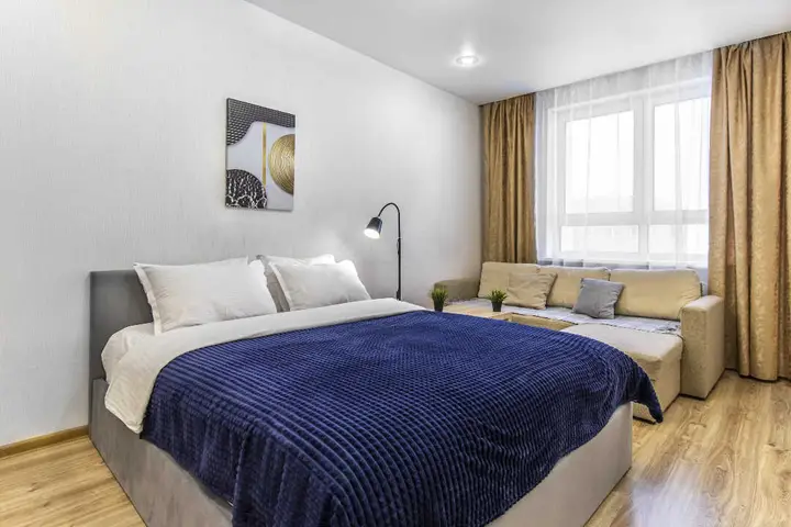 Уютные трехкомнатные апартаменты на 25 этаже — фото 1