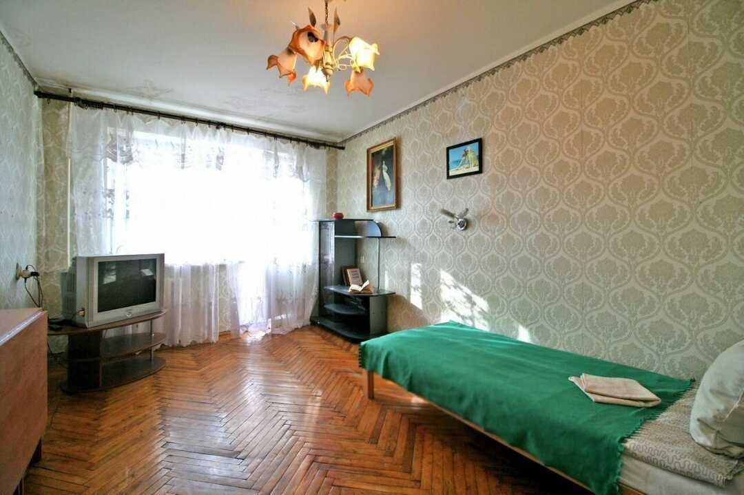 Кириши: Апартаменты на проспекте Героев 4