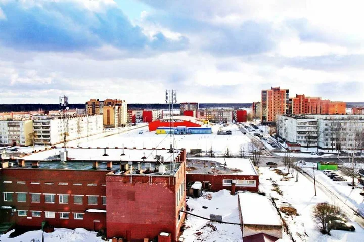 Кириши: Апартаменты на ул. Декабристов Бестужевых, 18