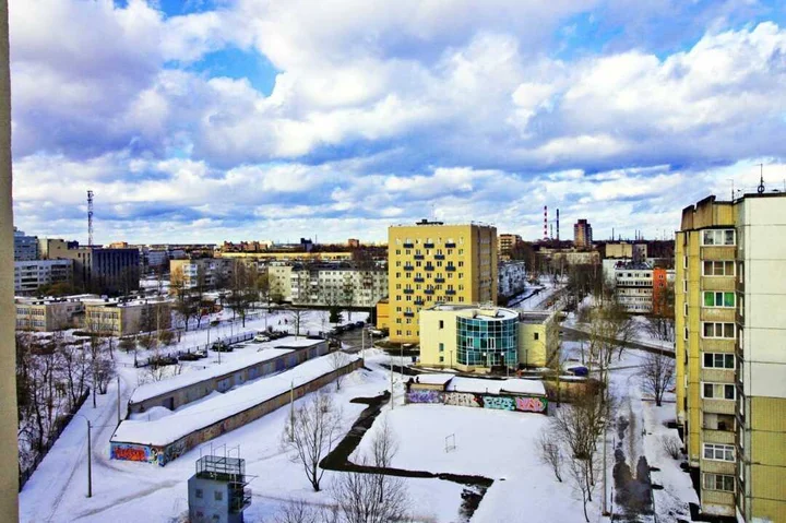 Кириши: Апартаменты на ул. Декабристов Бестужевых, 18