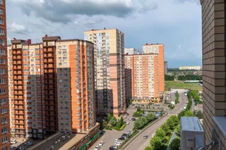 Краснодар: Абсолютно Новые Апартаменты с планировкой "Бабочка"(Вид на двор и улицу)
