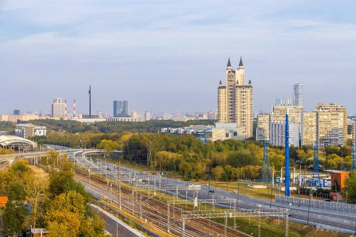 Москва: «Золотая вершина»