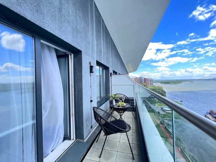 Новосибирск: Апартаменты River Breeze
