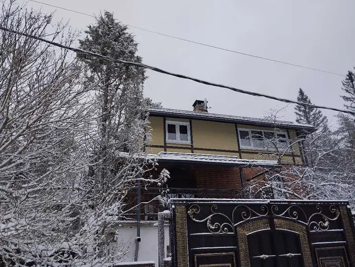 Дом у озера — фото 1