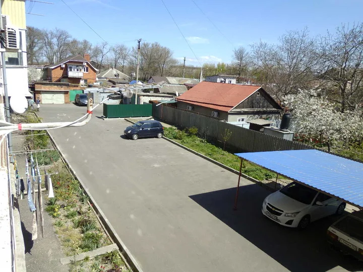 Ейск: Двухкомнатная квартира на Энгельса, 4А