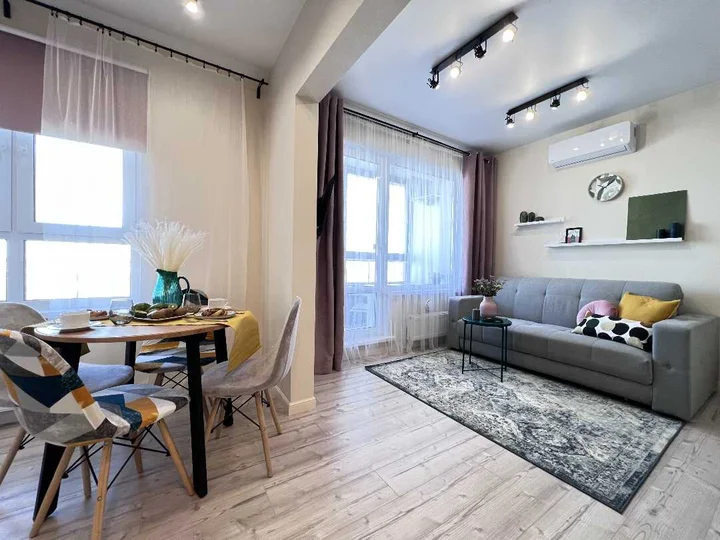 Новосибирск: Апартаменты An Island Of Calm And Comfort In A The Metropolis