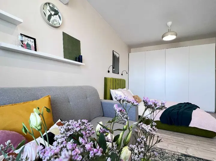 Новосибирск: Апартаменты An Island Of Calm And Comfort In A The Metropolis