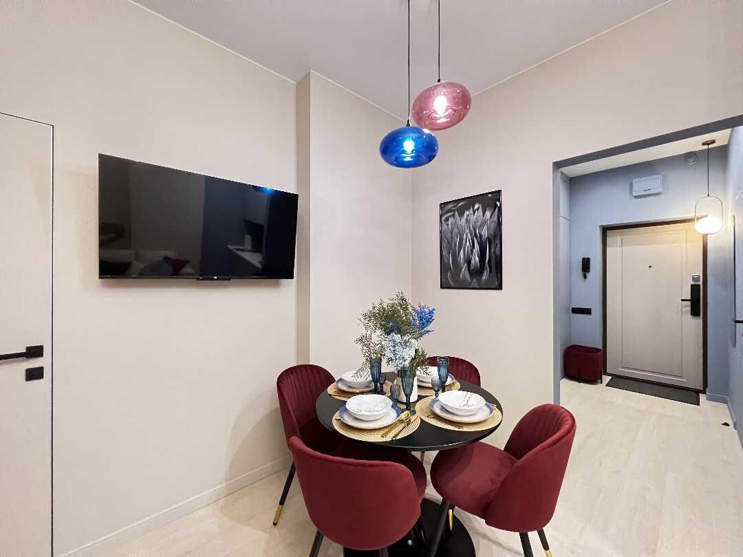 Новосибирск: Luxury Apartments возле ТРЦ Аура