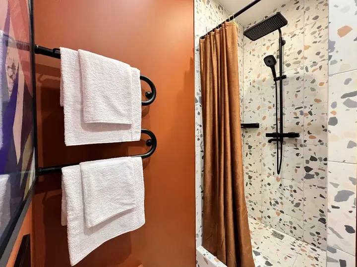 Новосибирск: Luxury Apartments возле ТРЦ Аура