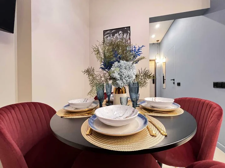 Новосибирск: Luxury Apartments возле ТРЦ Аура