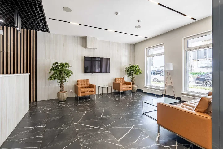 Санкт-Петербург: Satin Home Romance на Васильевском острове