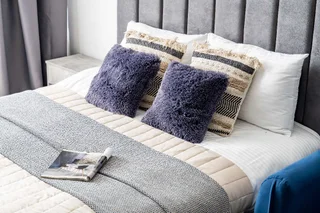 Санкт-Петербург: Satin Home Romance на Васильевском острове