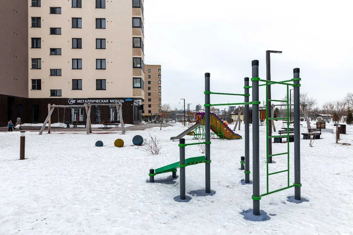 Тюмень: Квартира-студия ЖК Салют