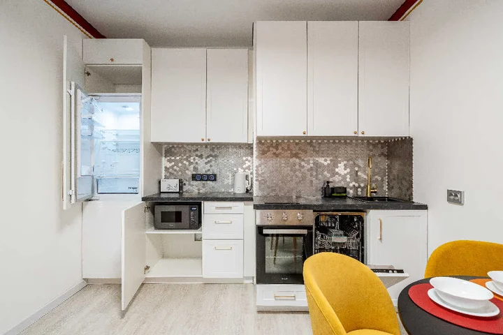 Санкт-Петербург: Satin Home Apart у парка Сосновка