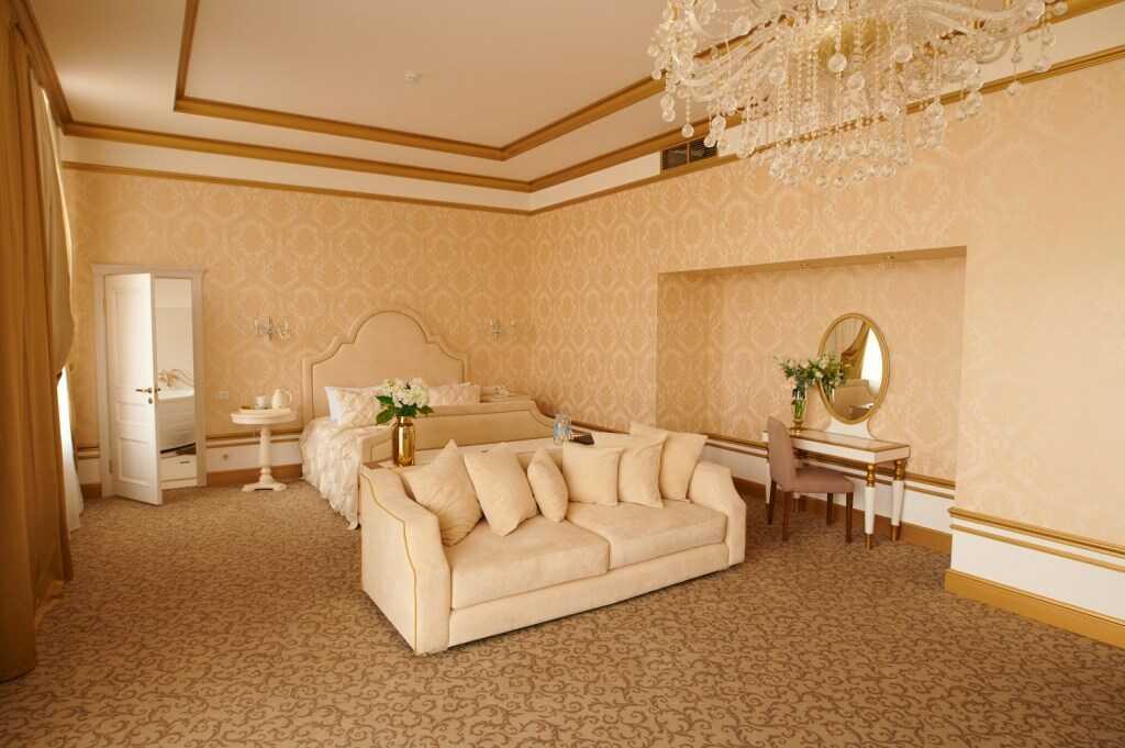 Белгород: Family Hotel Royal
