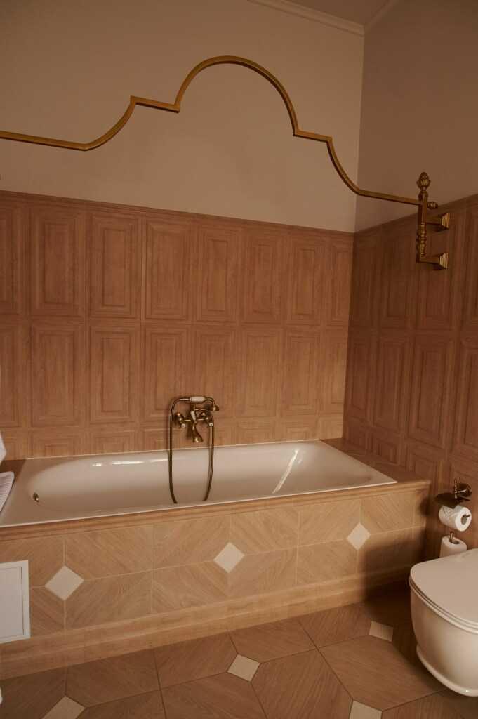 Белгород: Family Hotel Royal