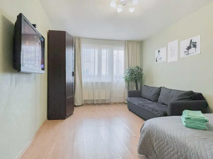Москва: Просторные апартаменты Like Home Apartment у м. Озёрная
