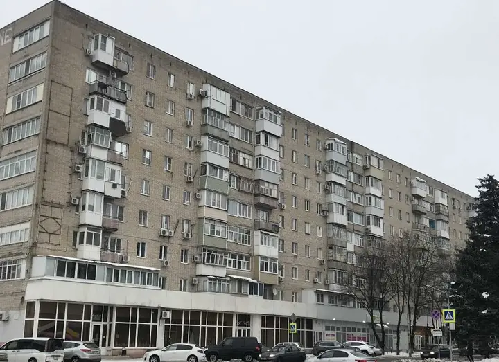 Азов: Квартира в центре ул МИРА 19