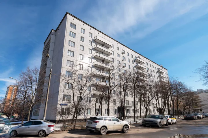 Москва: Цветущая Сакура (511)