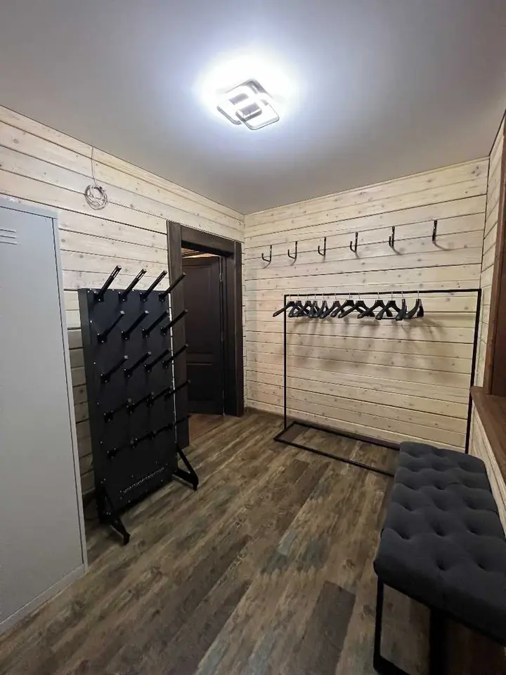 Шерегеш: BushHouse Big