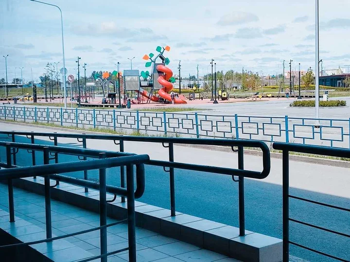 Омск: На Перелета 21