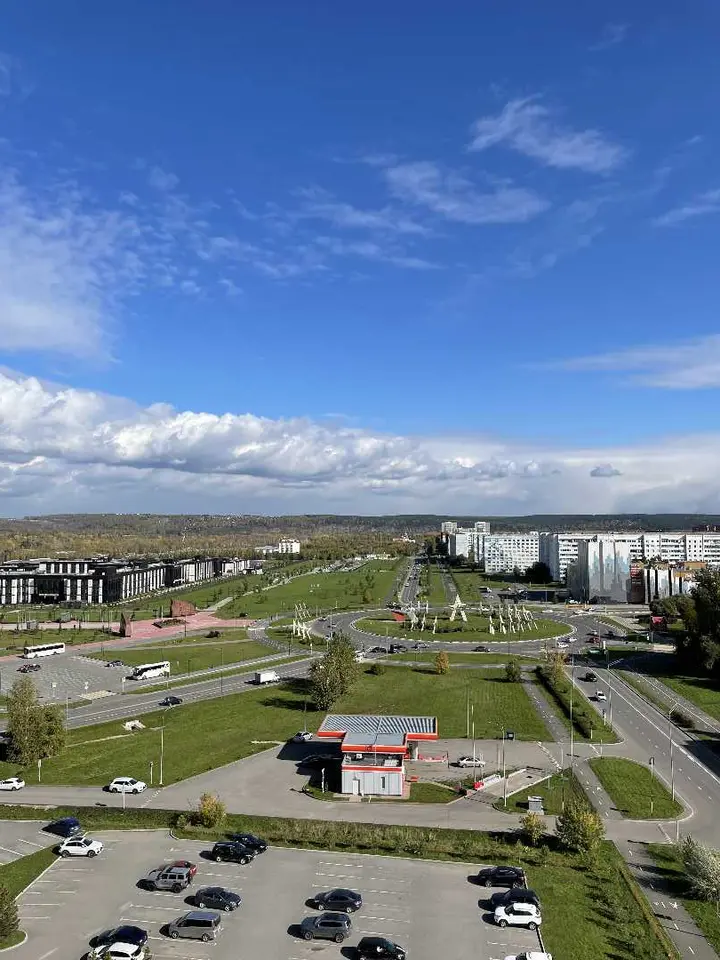 Кемерово: Евродвушка на Московском с красивым видом из окна