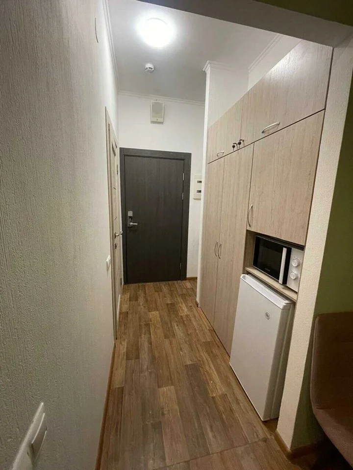 Красноярск: Ap-rent - Партизана железняка 40б