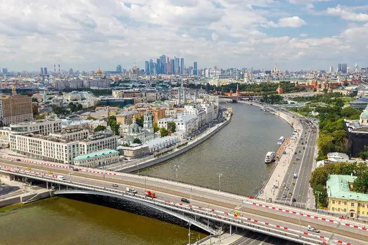 Сталинские высотки: Люкс с видом на Кремль — фото 4