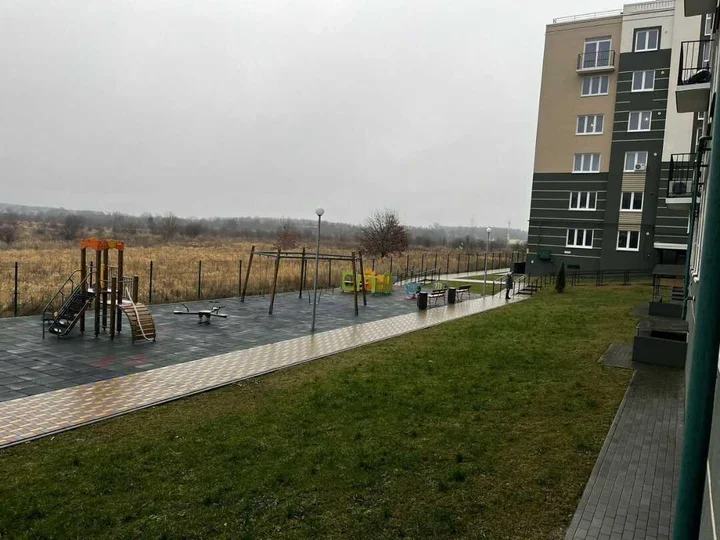 Пионерский: Уютная квартира на Гептнера 19