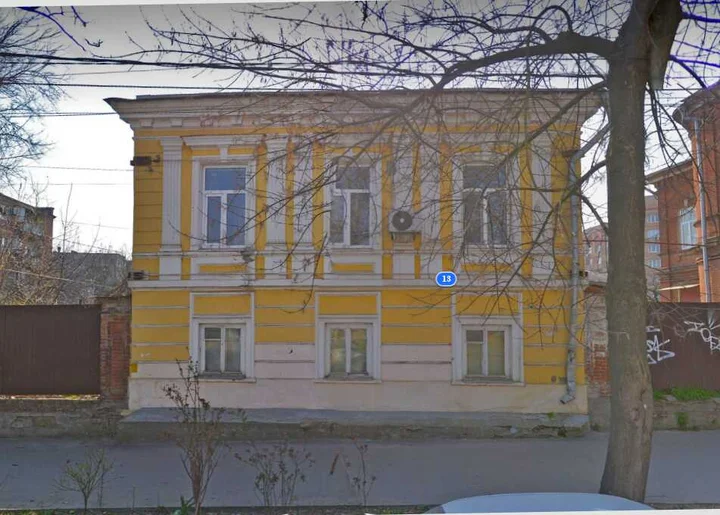 Таганрог: Квартира в историческом центре Таганрога