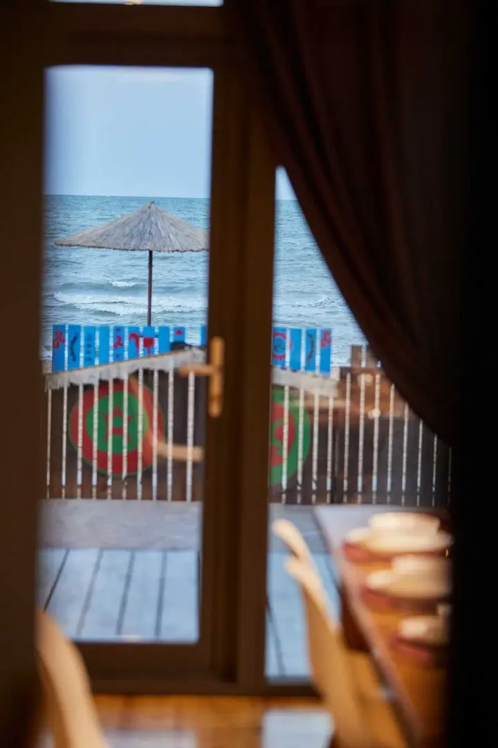carousel image 3