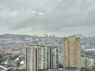 Владивосток: 2-комнатная квартира на Луговой. Удобная транспортная локация