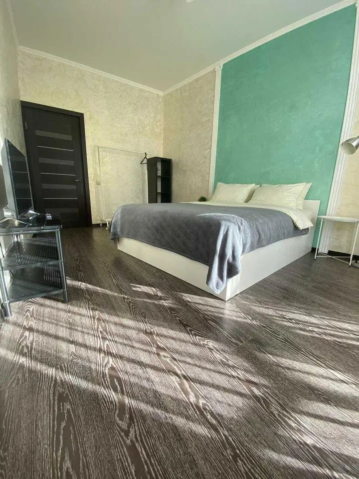 carousel image 4