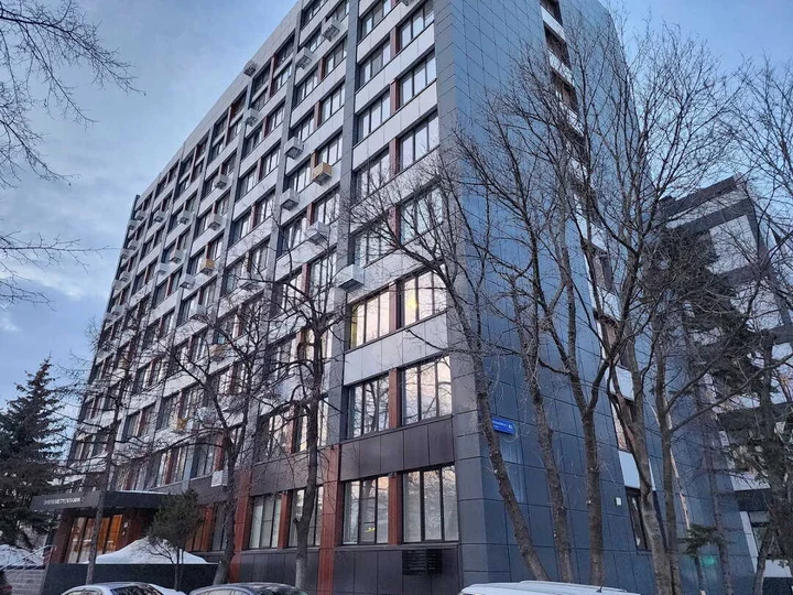 Москва: Рядом с Останкино двухуровневая студия с кондиционером