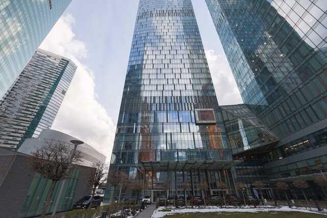 Москва: Апартаменты Фулл Хаус на 19 этаже в башне ОКО Тауэрс Москва Сити