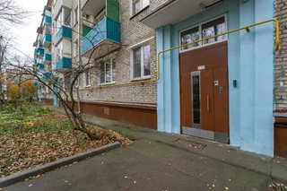 Москва: Рядом с ЦИТО семиместная 2-комнатная квартира возле м.Войковская