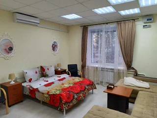 Самара: Студия 7 Luxsury Apartaments "YarApart"