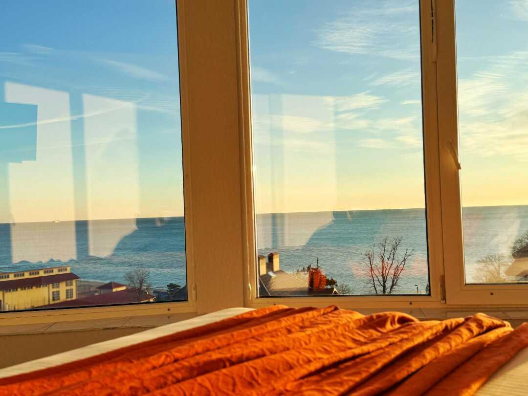 Агой: Апартаменты в стиле Бохо с видом на море и горы