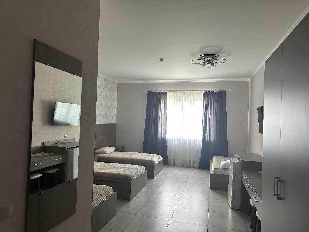 carousel image 5