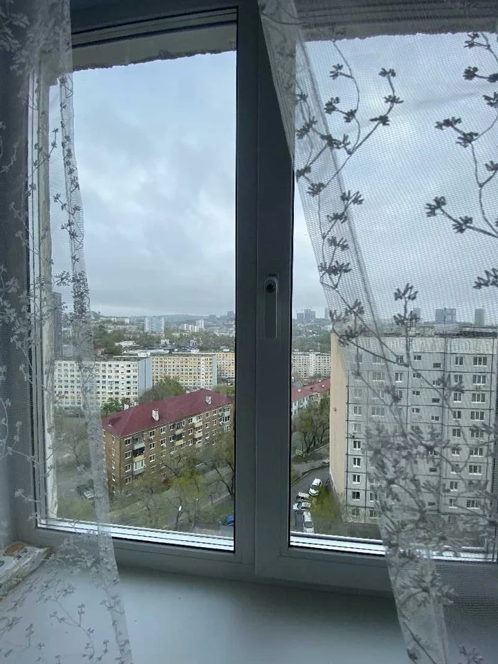 Владивосток: 2-комн кв у Золотого Моста