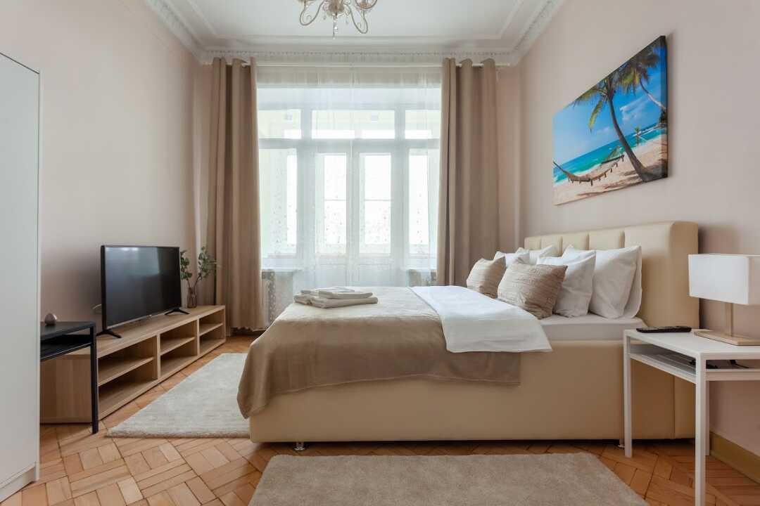 Стандартные апартаменты с двумя спальнями и балконом — фото 1
