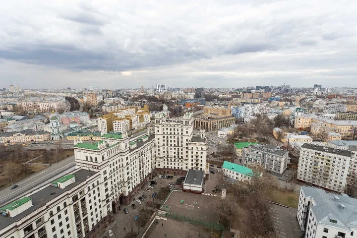 Москва: Улучшенные апартаменты на 21 этаже