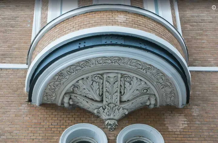 Москва: Арт-студия в действующей скульптурной мастерской
