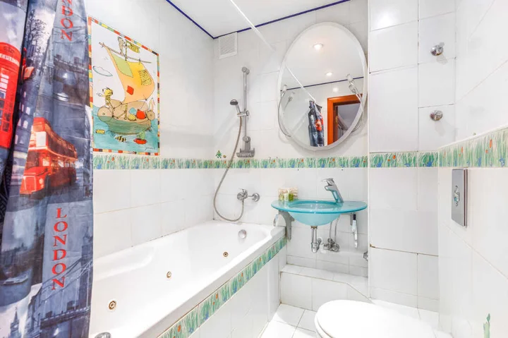 Москва: Inndays Apartments на Обручева 37