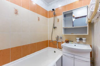 Москва: Inndays Apartments на Обручева 49