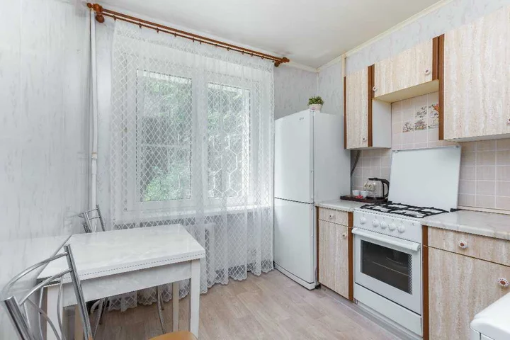 Москва: Inndays Apartments на Обручева 49
