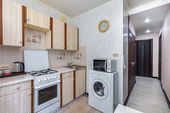 Москва: Inndays Apartments на Обручева 49