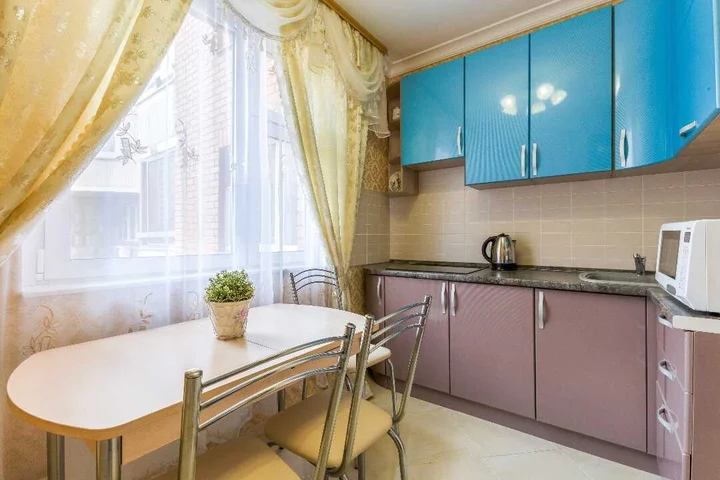 Москва: Inndays Apartments на Новочерёмушкинской