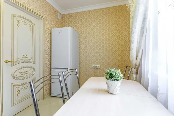Москва: Inndays Apartments на Новочерёмушкинской