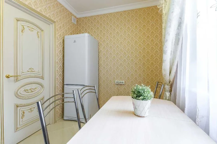 Москва: Inndays Apartments на Новочерёмушкинской